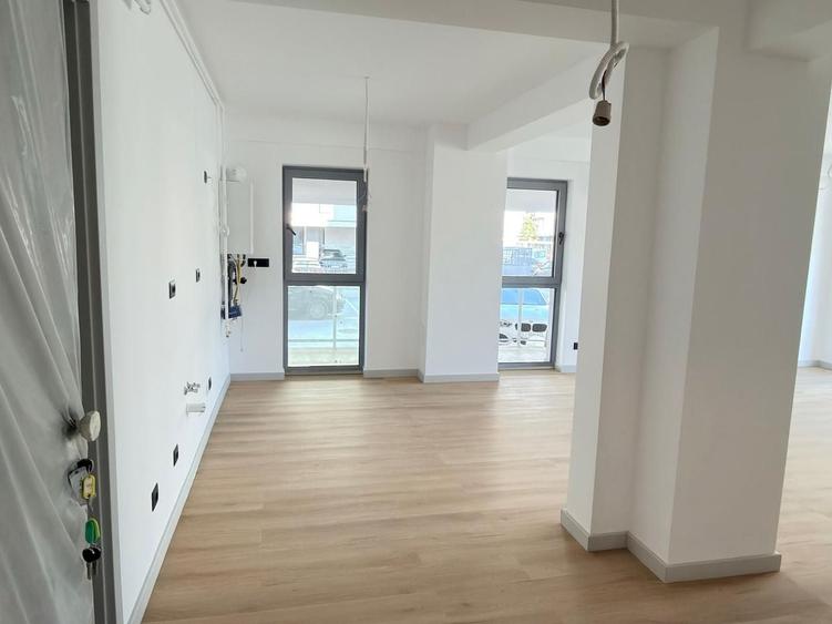Apartament cu 2 camere decomandat în Lipovei