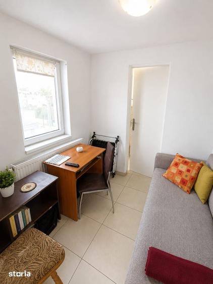 Casă cu 4 camere cu Teren 701 Mp în Central