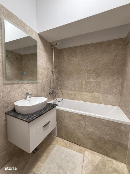 Apartament cu 2 camere decomandat în Breazu
