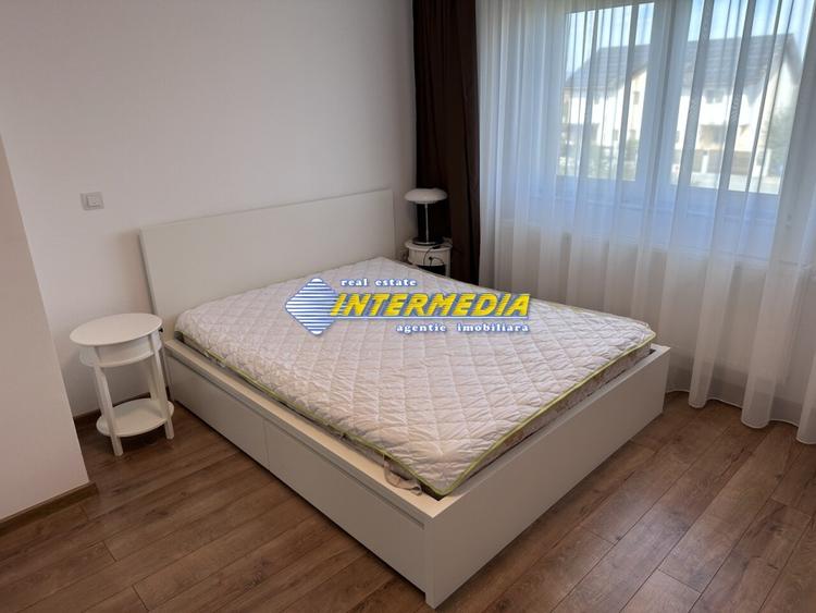 Duplex cu 4 camere cu Canalizare în Cetate
