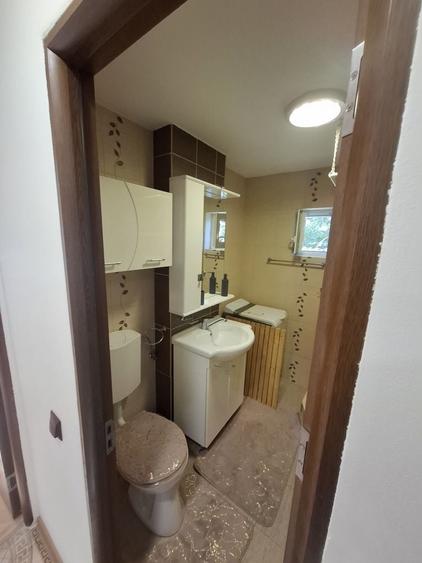 Apartament cu 2 camere decomandat în Micro 17