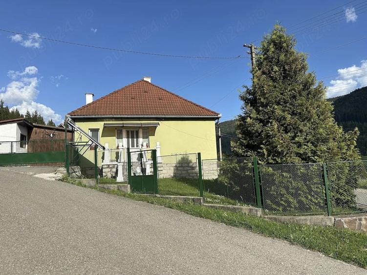 Casă cu Teren 500 Mp în Central