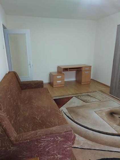 Apartament cu 2 camere decomandat în Mărăști