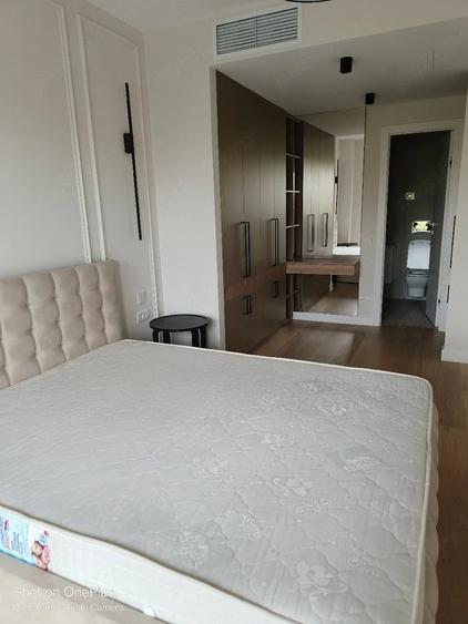 Apartament cu 3 camere decomandat în Băneasa