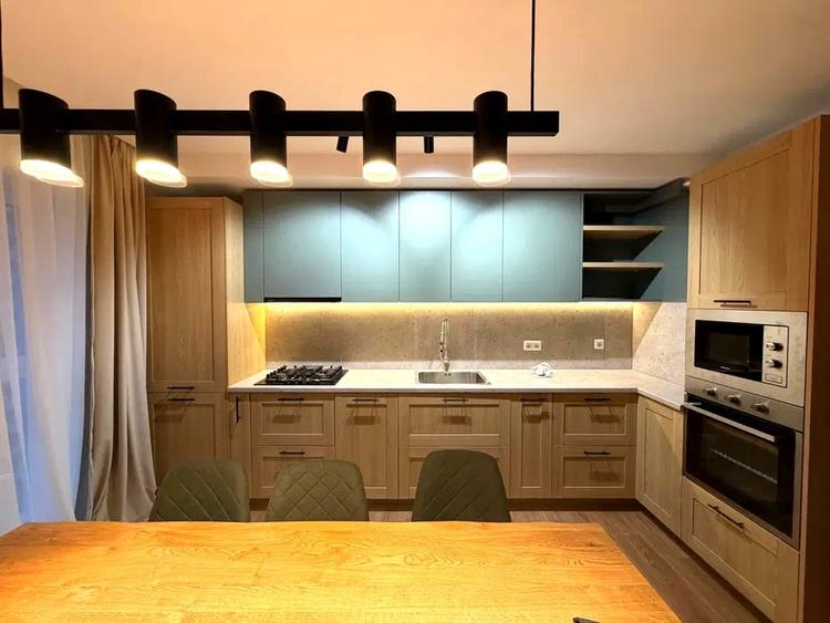 Apartament cu 3 camere decomandat, mobilat în Pantelimon