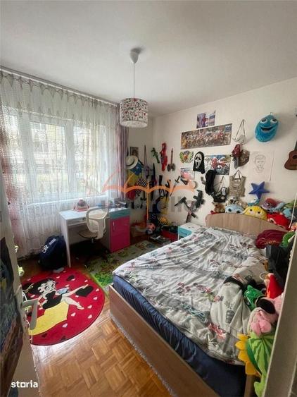 Apartament cu 4 camere în Central