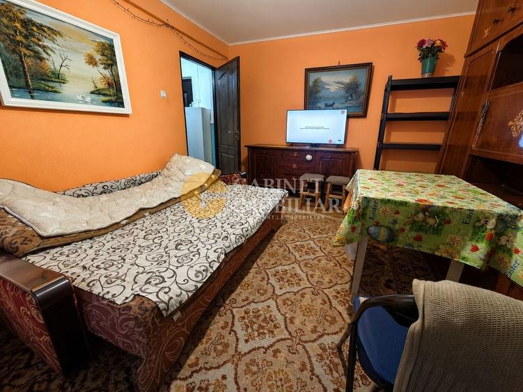 Apartament cu 3 camere, mobilat în Frumoasa
