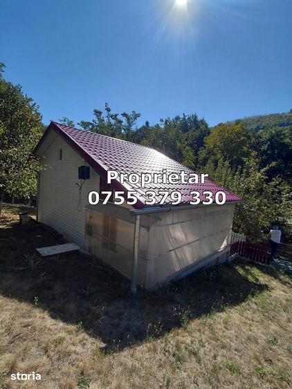 Casă cu 2 camere cu Teren 2000 Mp în Sud