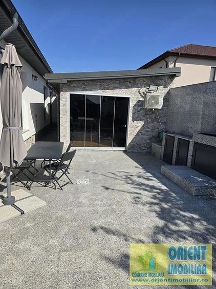 Casă cu 4 camere cu Teren 610 Mp în Valu lui Traian