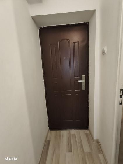 Garsonieră în Micro 14