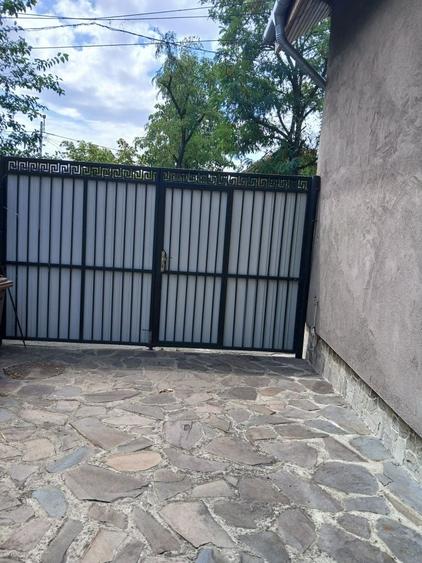 Apartament cu 2 camere decomandat în Iosia