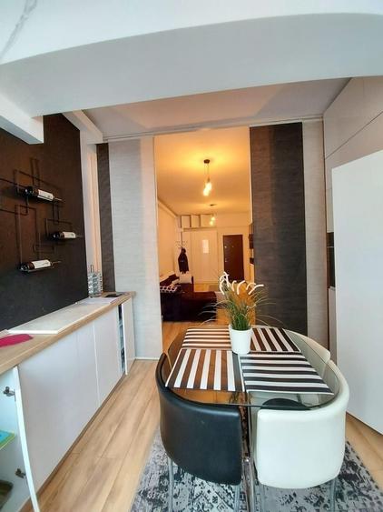 Apartament cu 2 camere semidecomandat, mobilat în Alba Iulia