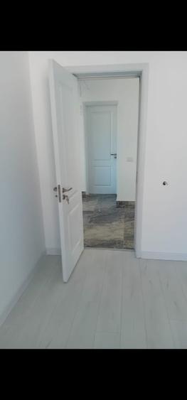 Casă individuală cu 5 camere cu Canalizare în Berceni