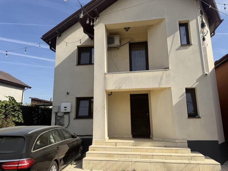 Casă cu 4 camere în Chiajna