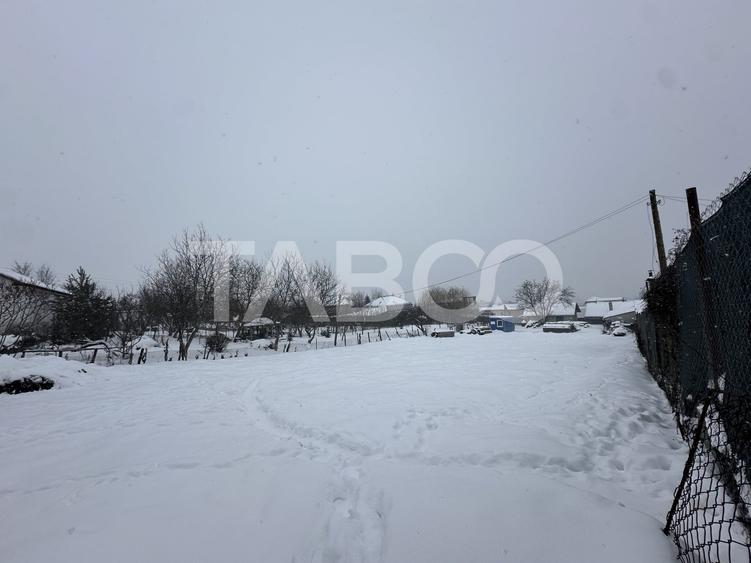 Teren Construcții intravilan de 1441 mp, în Dâmbul Rotund
