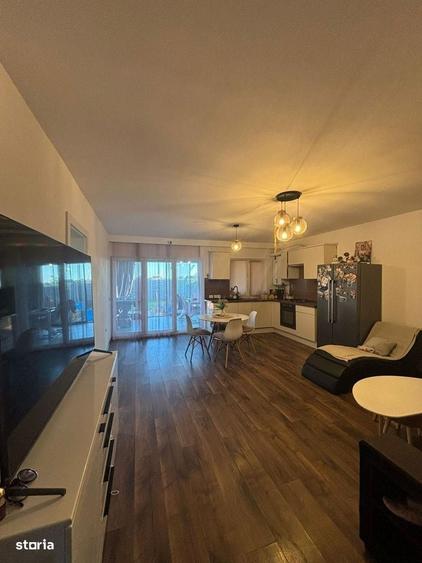 Casă cu 4 camere cu Teren 400 Mp în Sânandrei