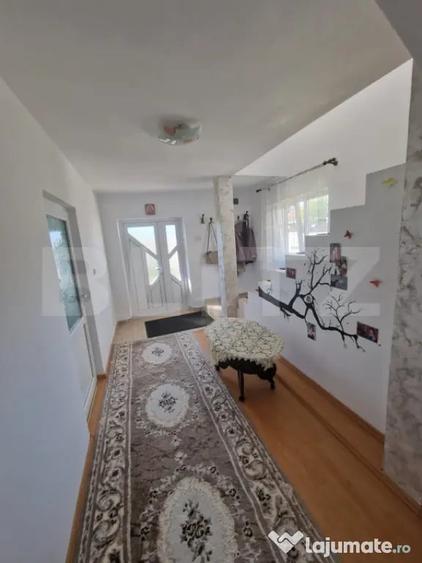 Casă cu 4 camere cu Teren 512 Mp în Central