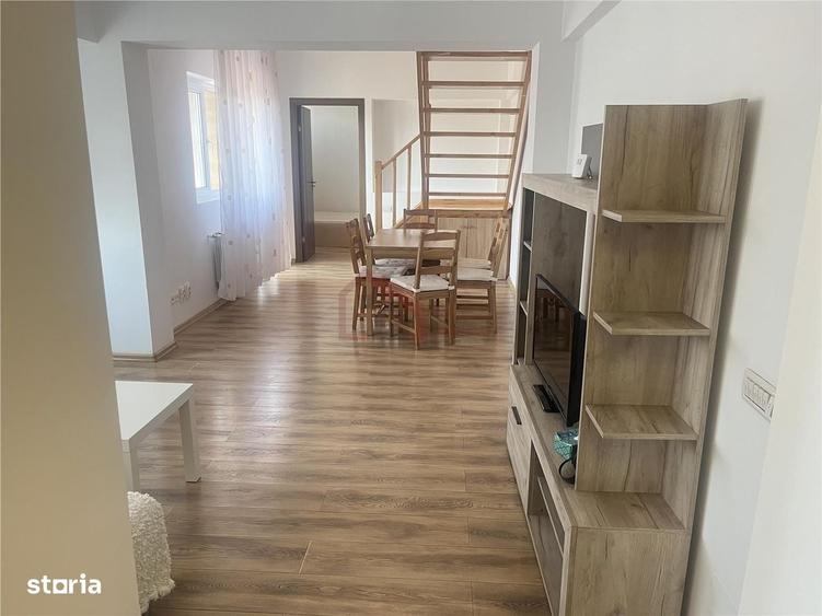 Apartament cu 4 camere decomandat în Dobroești