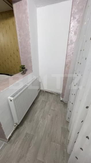 Apartament cu 3 camere decomandat, mobilat în Mioveni