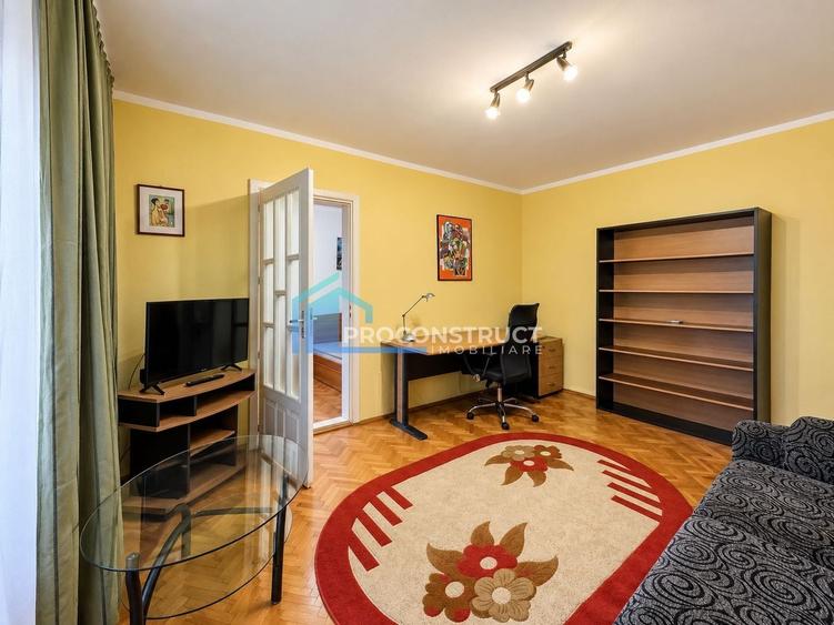 Apartament cu 2 camere semidecomandat, mobilat în P-ța Unirii