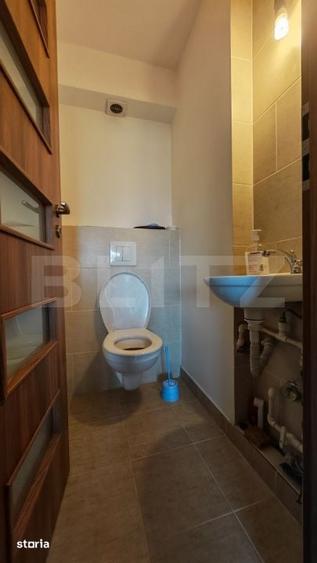Apartament 4 camere decomandat, etaj intermediar, Splaiul Crisanei - 7