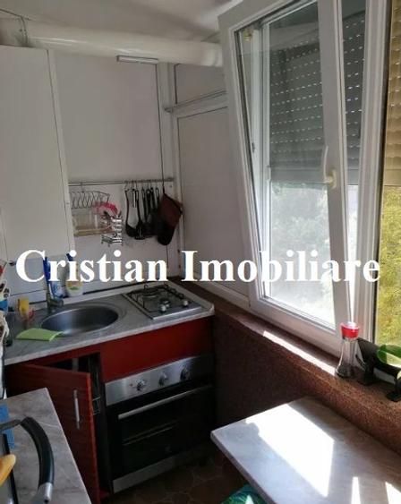 Apartament cu 2 camere decomandat în Abator