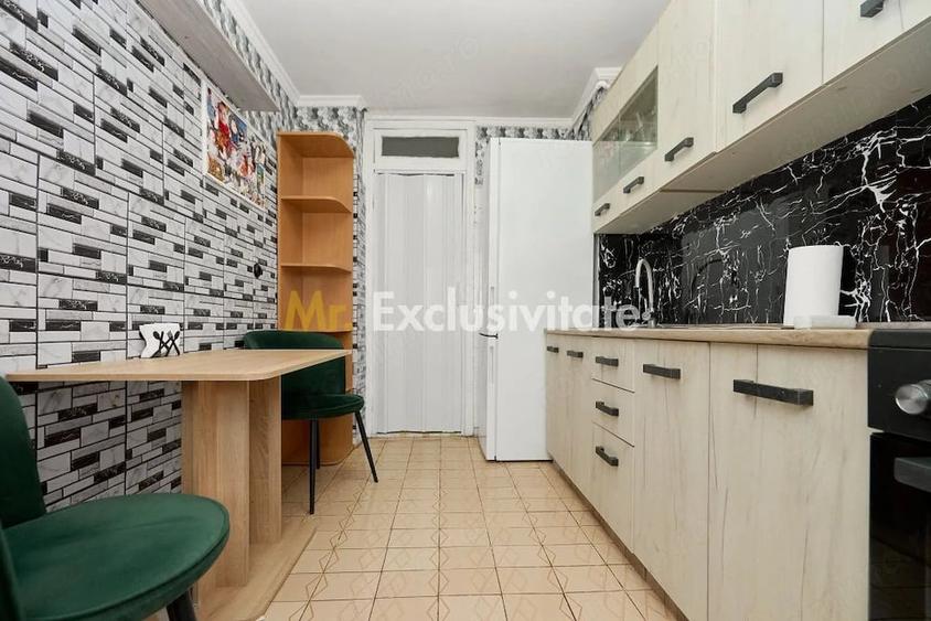 Apartament cu 3 camere decomandat în Găvana