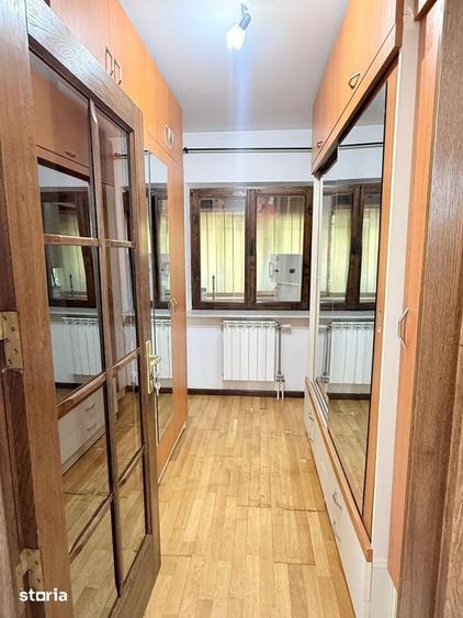 Apartament cu 3 camere, mobilat în Canta