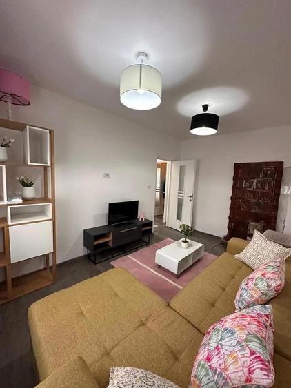 Casă cu 2 camere cu Teren 150 Mp în Central
