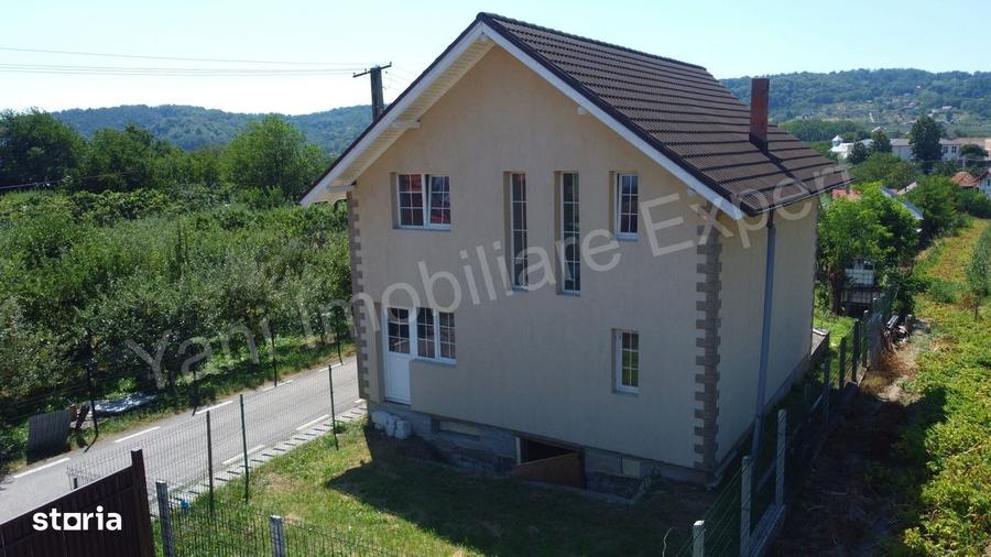 Casă cu 4 camere în Șuici