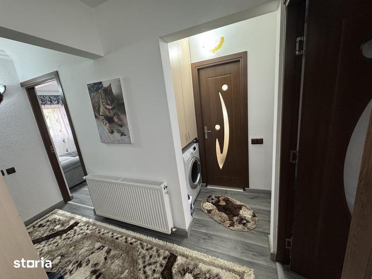 Apartament cu 4 camere, etaj 3 din 4 , Str. Belsugului , Micro 17. - 5