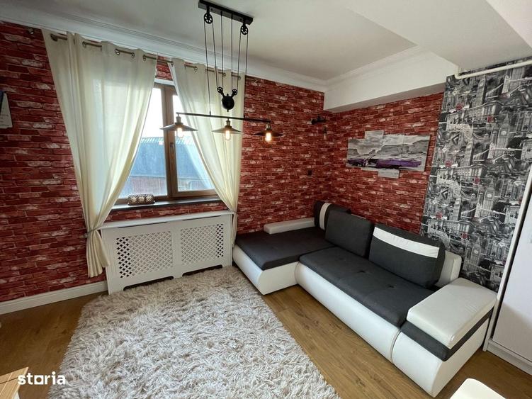 Apartament cu 2 camere în Podu Roș