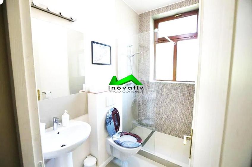 Apartament cu 3 camere decomandat, mobilat în Sub Arini