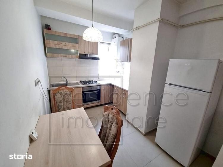 Apartament cu 2 camere decomandat în Între Lacuri