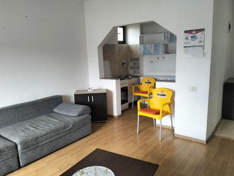 Apartament cu 2 camere decomandat în Dacia