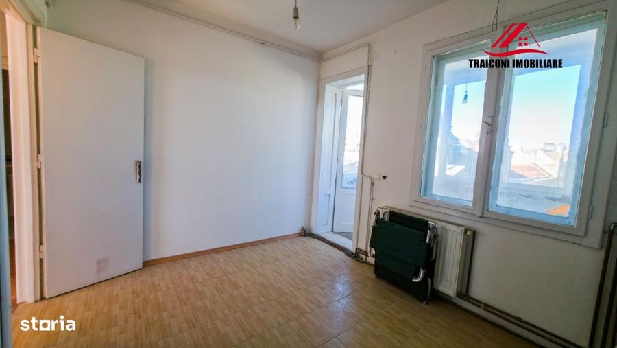 Apartament cu 3 camere decomandat în Ultracentral