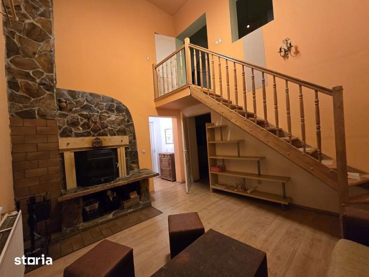 Casă cu 5 camere cu Canalizare în Dâmbul Rotund