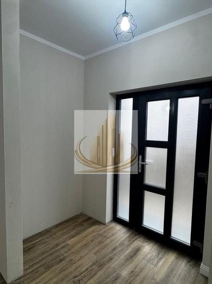 Duplex cu 4 camere cu Canalizare în Moșnița Veche