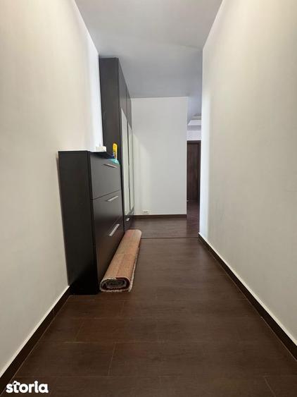 Apartament cu 3 camere decomandat, mobilat în Aviației