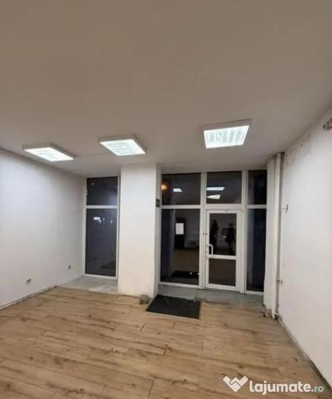 Spațiu comercial, de 40 mp, în Moșilor