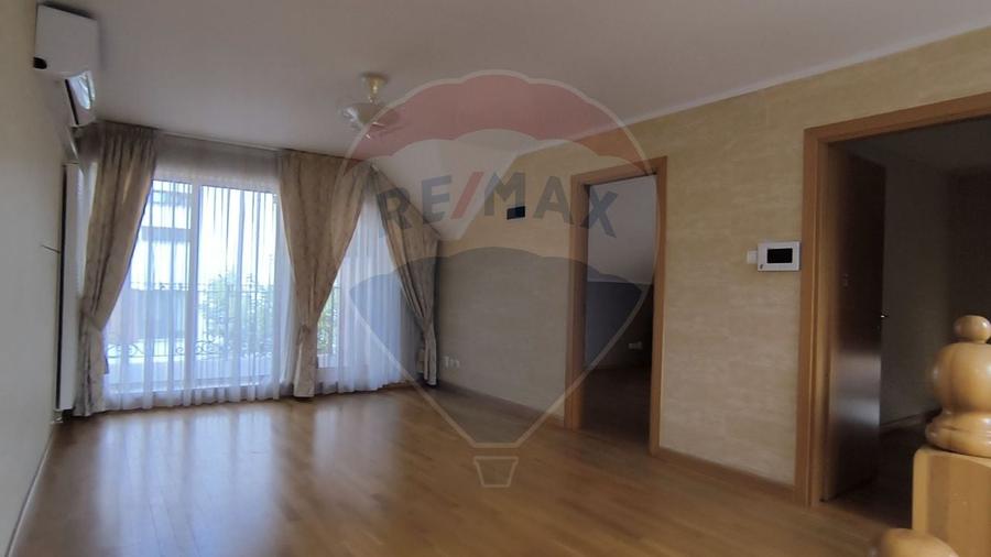 Casă de vanzare - 25