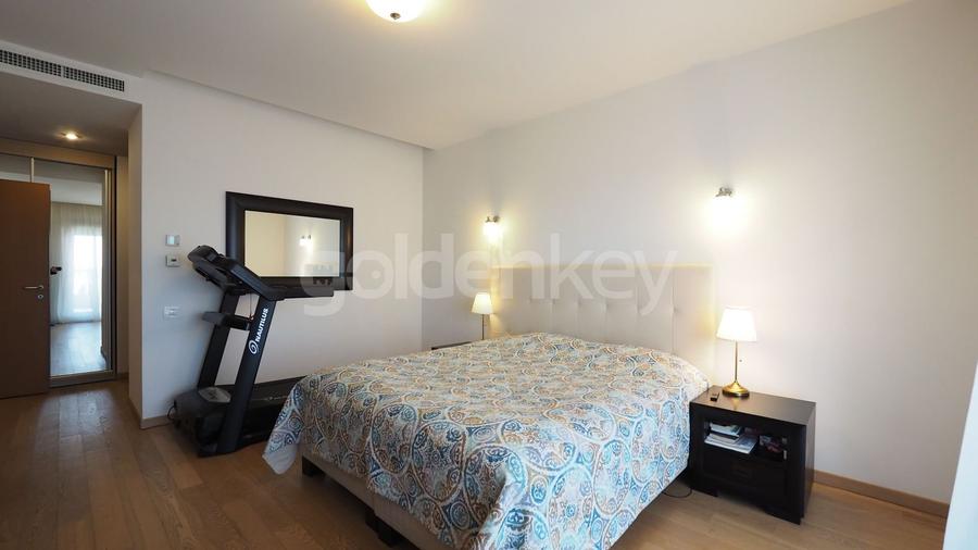 Apartament cu 4 camere decomandat, mobilat în Aviatorilor