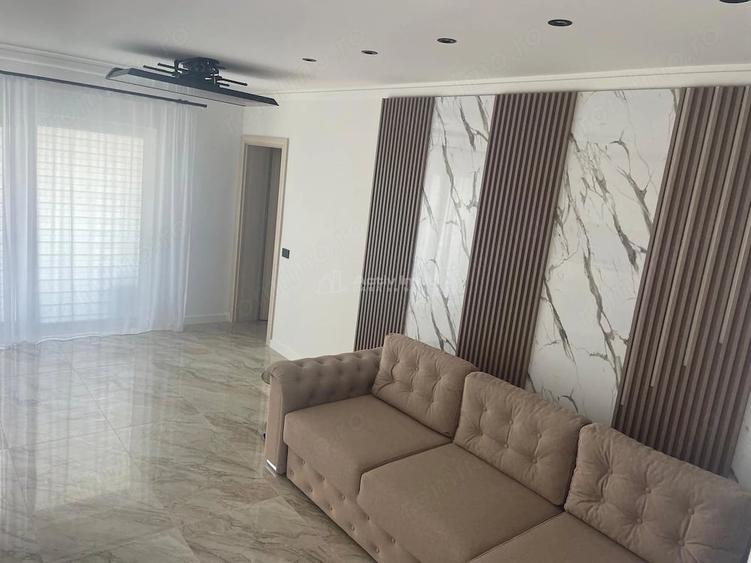 Casă cu 4 camere cu Teren 614 Mp în Vladimirescu