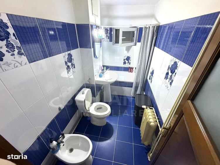 Apartament cu 3 camere în Rovine