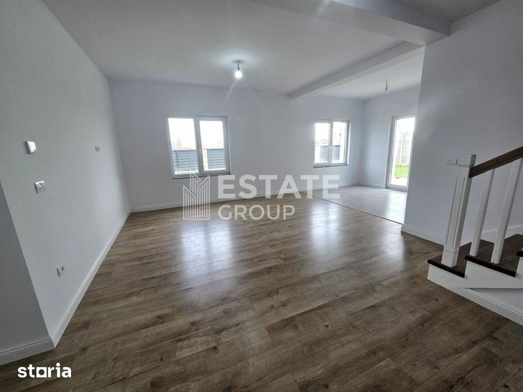 Casă cu 5 camere cu Teren 350 Mp în Giarmata