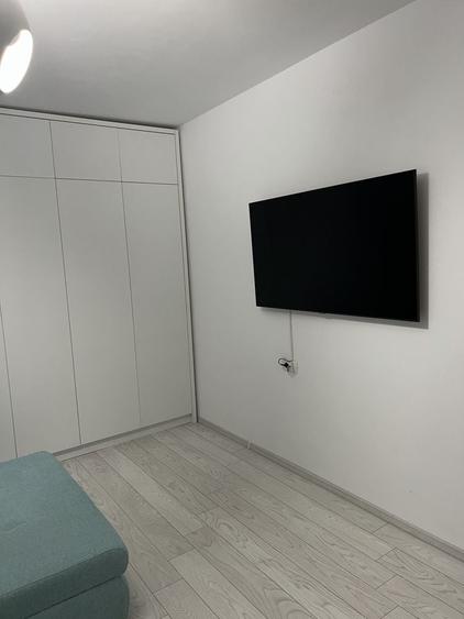 Apartament cu 2 camere decomandat în Rediu