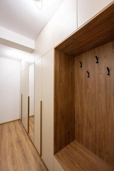 Apartament cu 2 camere decomandat în Independenței