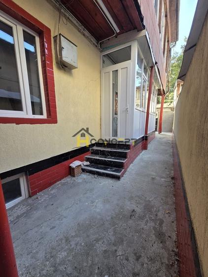 Apartament cu 2 camere semidecomandat, mobilat în P-ța Unirii