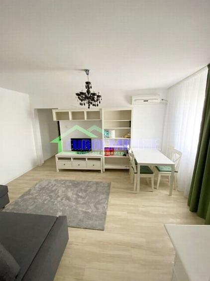 Apartament cu 2 camere semidecomandat în Casa de Cultură