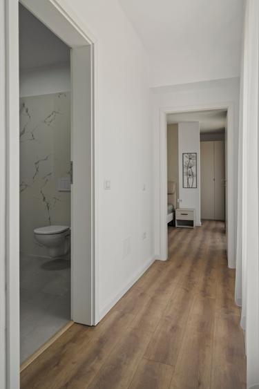 Penthouse cu 3 camere decomandat în Prelungirea Ghencea